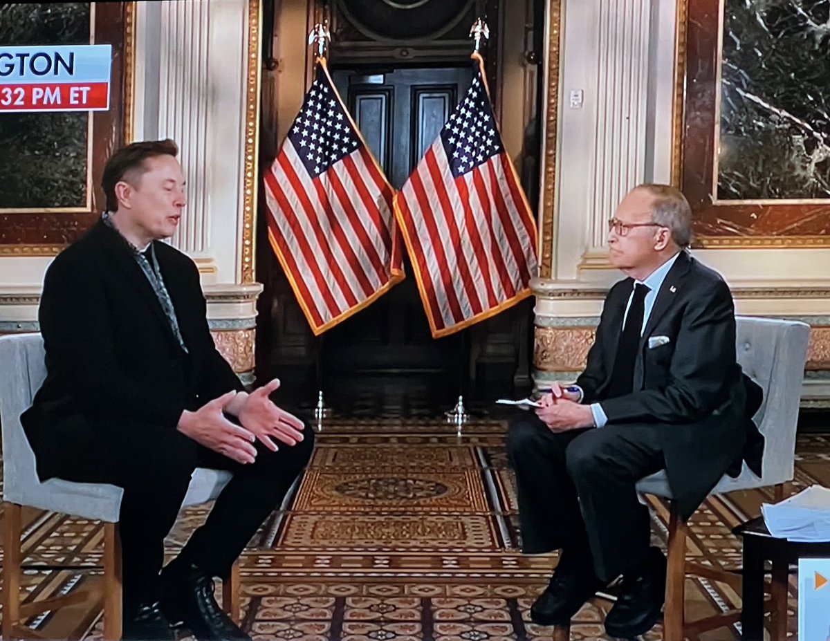 mcwhite72's tweet photo. @elonmusk looks like a giant next to Kudlow. How big is this guy? https://t.co/hLdo08FZm2