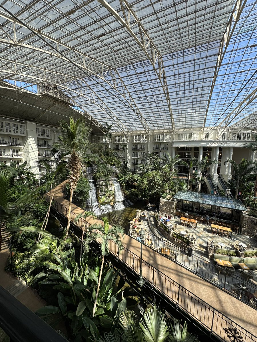 Landed in Nashville and ready to speak the #icbalive let’s go @icba <a href="/SocialAssurance/">Social Assurance</a>
Join me at 9:35AM tomorrow morning to talk about breaking down silos in sales and marketing.