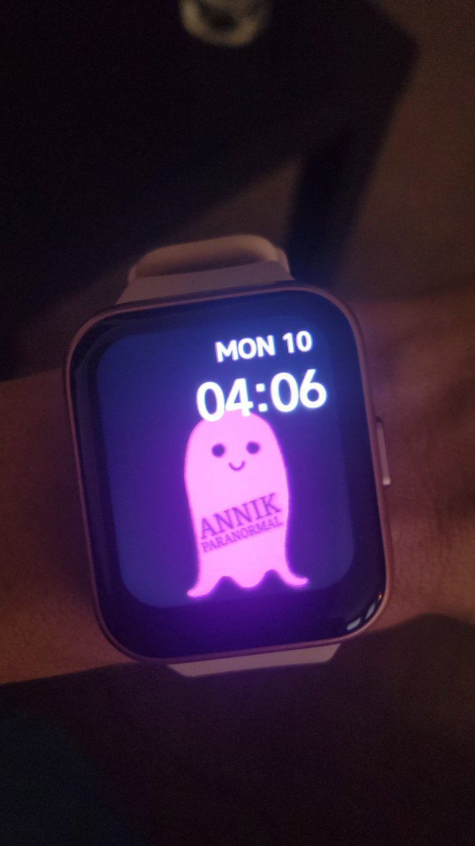 AnnikParanormal's tweet photo. Always on ANNIK time! 😎👻 #ANNIKParanormal #ANNIK https://t.co/wCrCpkU2j0