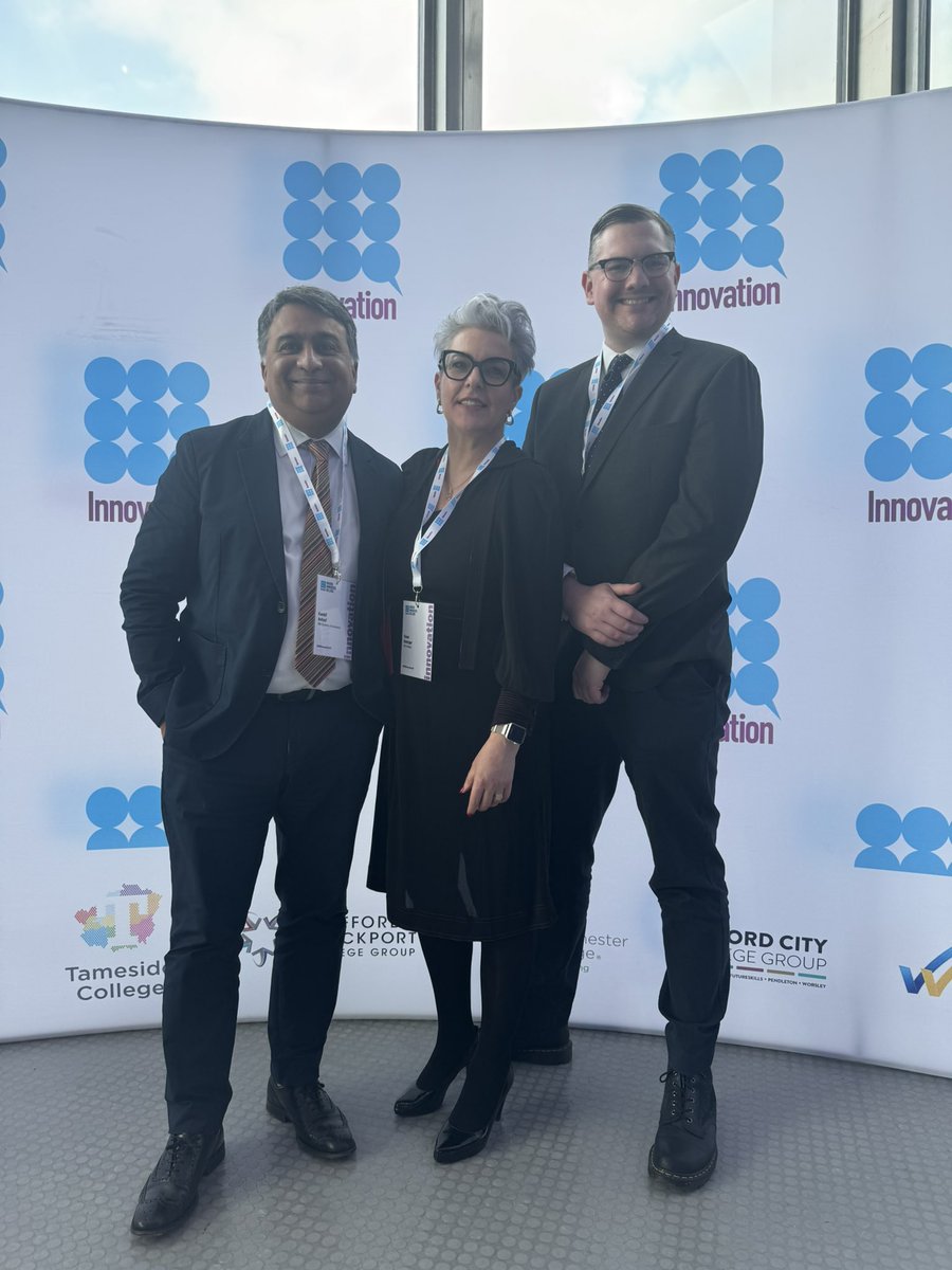 Had a great time at the <a href="/GmColleges/">GMColleges</a> Innovation Celebration and Showcase on Friday ! Fantastic to see the hard work of the business innovation teams from colleges across Greater Manchester <a href="/OldhamCollege/">Oldham College</a> great seeing #CoralGrainger  #OldhamHour <a href="/ShaidMushtaq/">Shaid Mushtaq</a> 
 #FEIF #GMColleges
