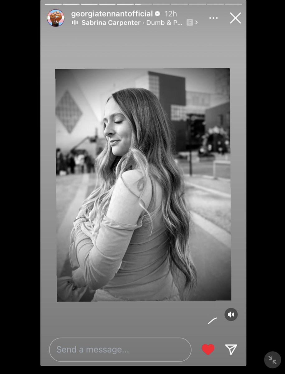 From Georgia instagram story last night olive looks so pretty #olivetennnant