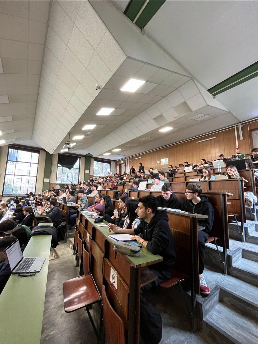 Giuliana Del Papa (@delpapagiuliana) on Twitter photo Soft Power: esiste ancora? Ne abbiamo parlato venerdì con gli studenti (preparatissimi!) della classe dei Dialoghi sulla Politica internazionale. Grazie a <a href="/g_natalizia/">Gabriele Natalizia</a> <a href="/DiSpSapienza/">DiSp Sapienza</a> <a href="/GeopoliticalCen/">GeopoliticalCenter</a> Soft Power: esiste ancora? Ne abbiamo parlato venerdì con gli studenti (preparatissimi!) della classe dei Dialoghi sulla Politica internazionale. Grazie a <a href="/g_natalizia/">Gabriele Natalizia</a> <a href="/DiSpSapienza/">DiSp Sapienza</a> <a href="/GeopoliticalCen/">GeopoliticalCenter</a>