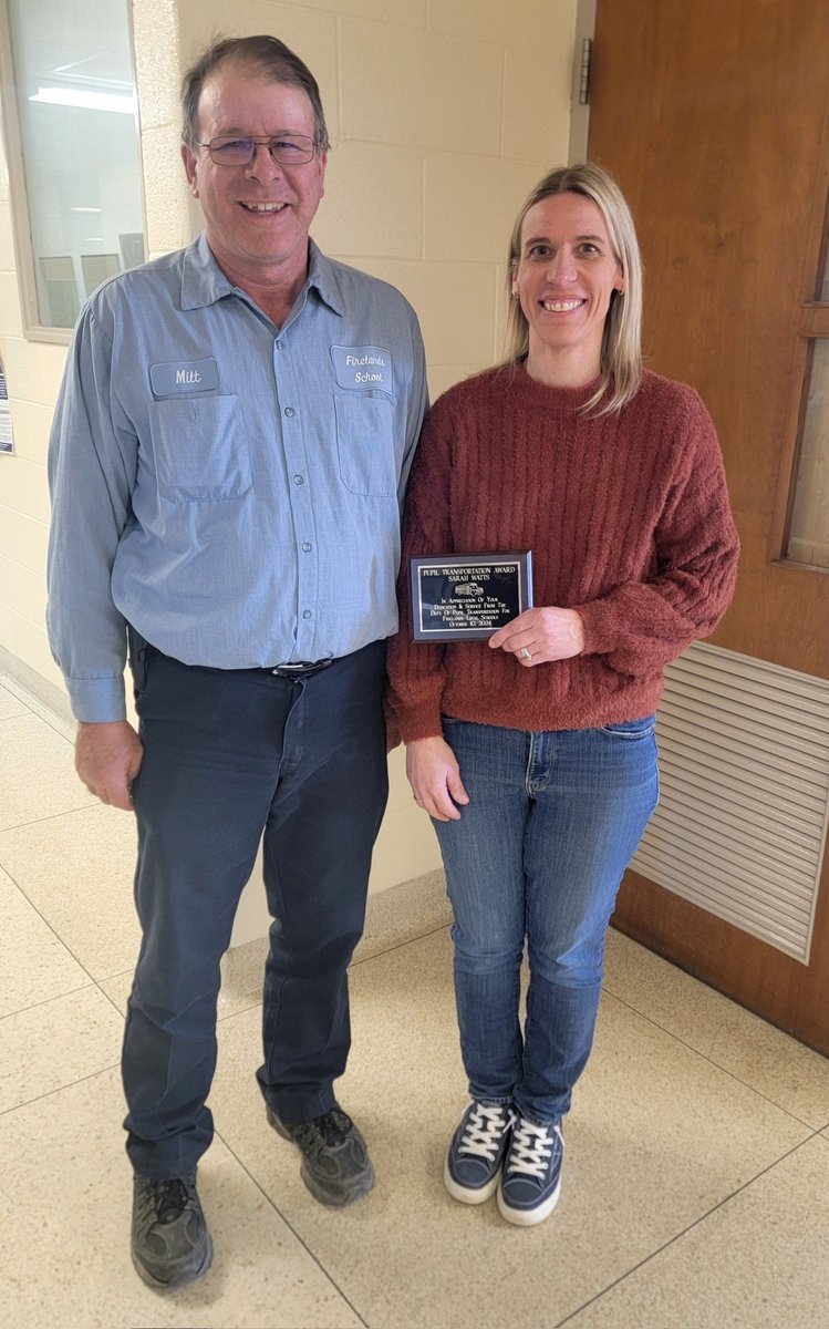 At the March BOE meeting, Mr. Sayler presented the Driver of The Year Award to Mrs. Sarah Watts!
Thank you for your dedication, Mrs. Watts!
<a href="/FLSDtransprt/">Firelandstransport</a> <a href="/FLSDSuper/">Mike Von Gunten</a>
#FirelandsFalcons