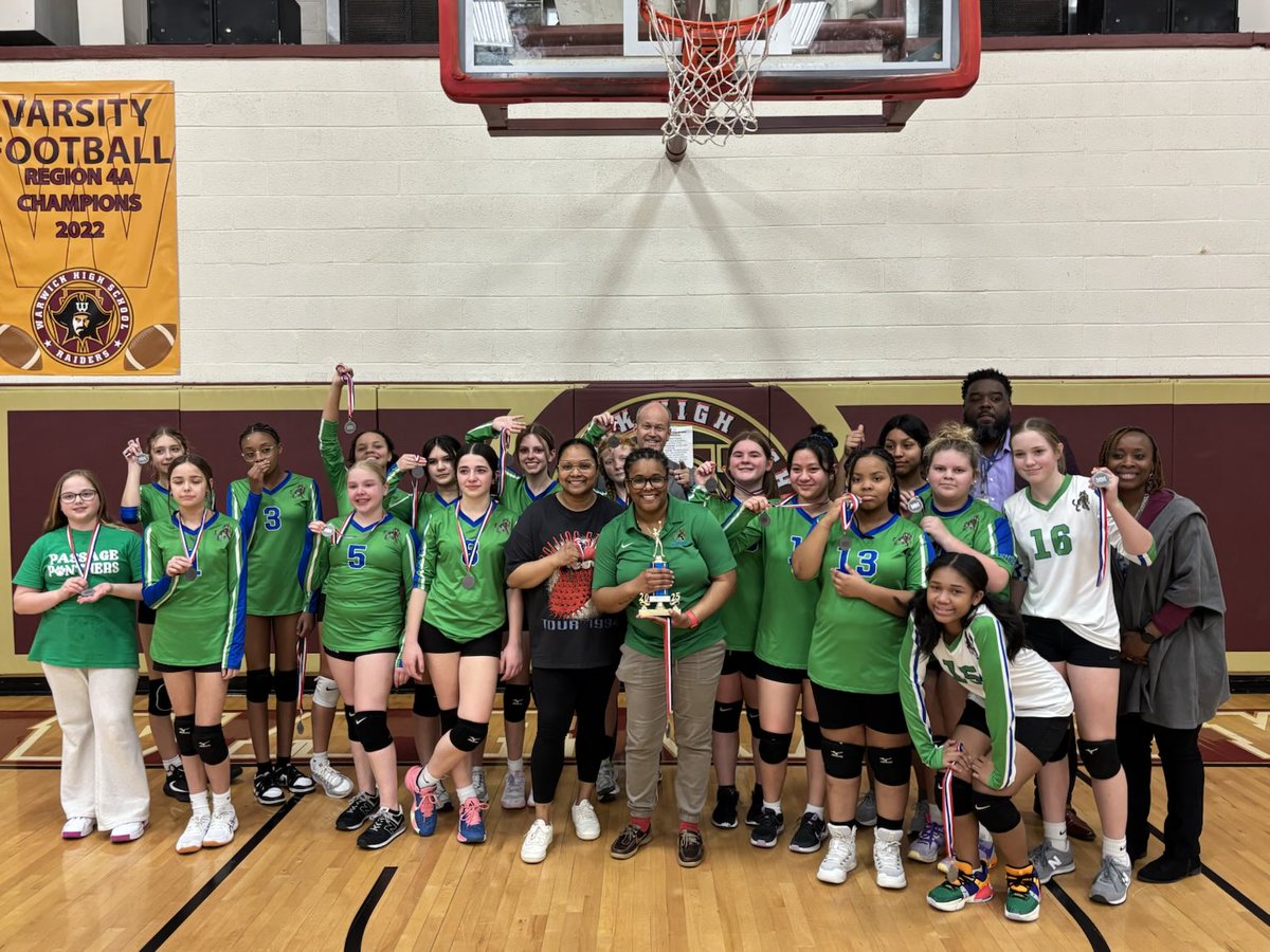 Congrats to the Passage MS Girls on their runner up finish in the NNPS Volleyball tournament! 
#nnpsproud