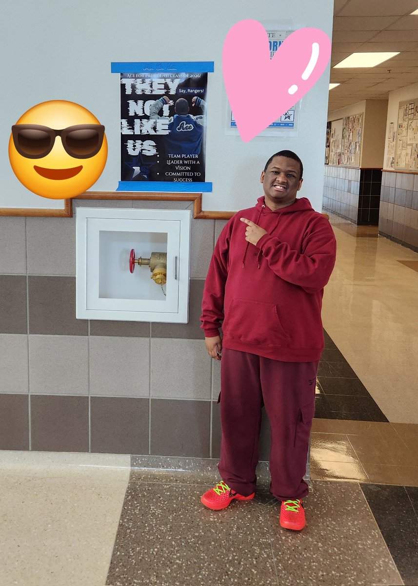 AcademyRanger's tweet photo. Team player☑️
Leader with a Vision ☑️
Committed to SUCCESS☑️
Remarkable person‼️ 
📢📣🔊Vote for our man, Ace #classprez https://t.co/l6mMtJ9CGO