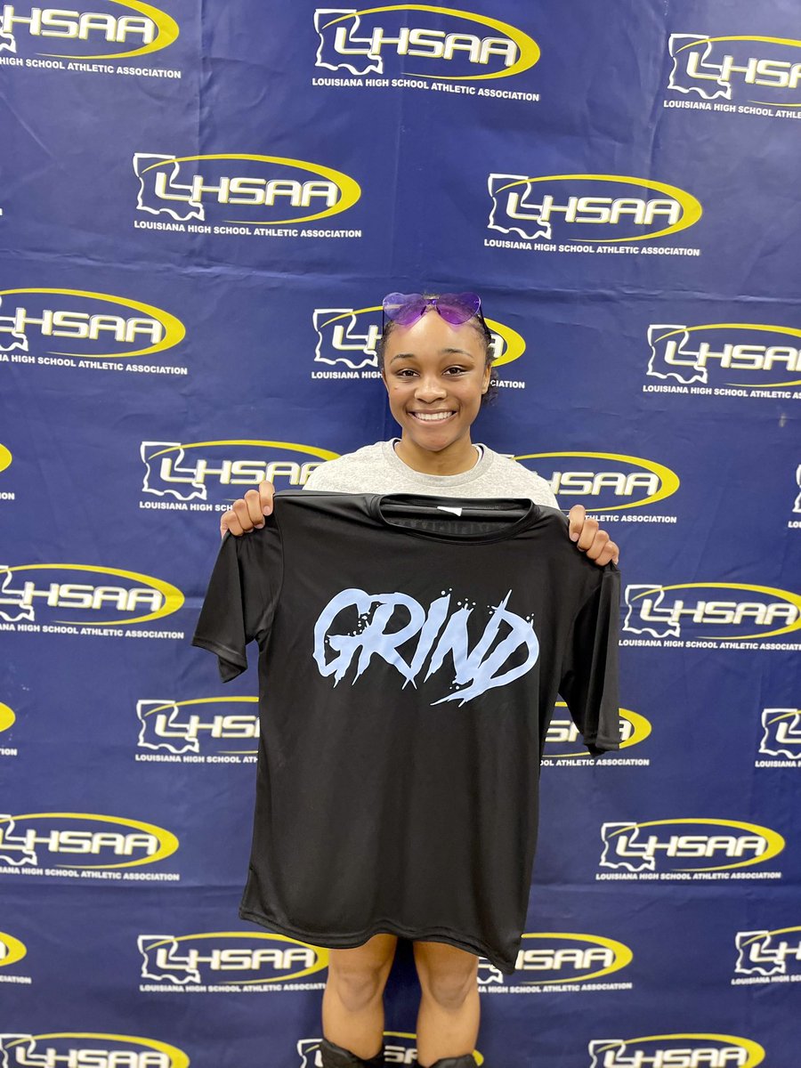 LBR_Basketball's tweet photo. 🏆 State Tournament Player of the Game

🏆 Kaylee Bradley ‘25 

🏆 Oakdale   

📝 The Grind Elite player of the game scored 22pts, 5rebs , and 2 assists as she lead Oakdale to another state championship! #Grind @GE_THREADS https://t.co/9y8KIlYh6D