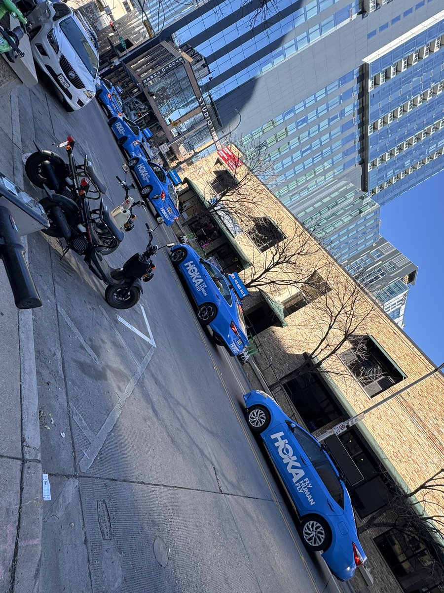 CassandraTx's tweet photo. Do I get a free pair of shoes for spotting the cars, @hoka? 7.5 wide Gaviota! 😉 I’ve been wearing them the whole weekend to get through #SXSW https://t.co/RJpKt5OtMa