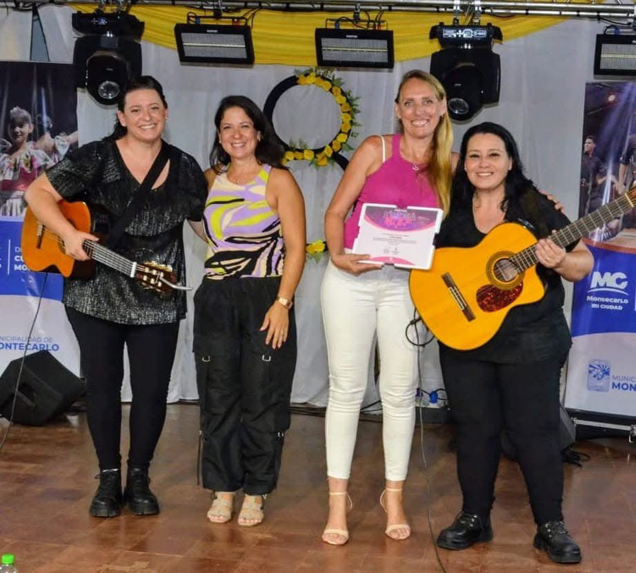 💟 Día internacional de la mujer y Expo Fem 💟 

🫂Nos encontramos para reconocer y destacar la trayectoria, esfuerzo y el trabajo de mujeres de nuestra comunidad. 

“Por un mundo donde seamos socialmente iguales, humanamente diferentes y totalmente libres” 💜