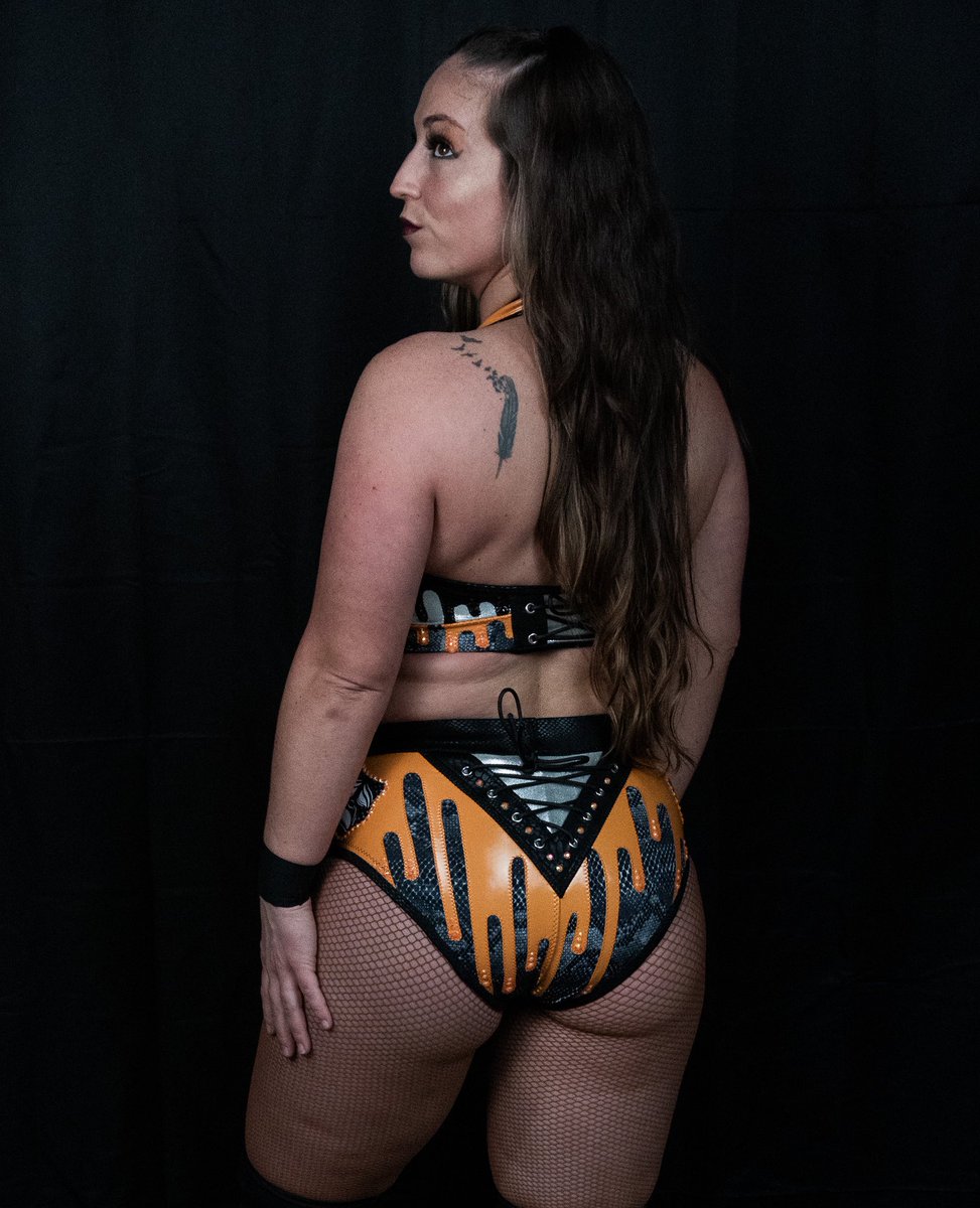 TheKtArquette's tweet image. 🧡🖤

#QueenoftheSilverScreen

📸: @rpwwrestling138