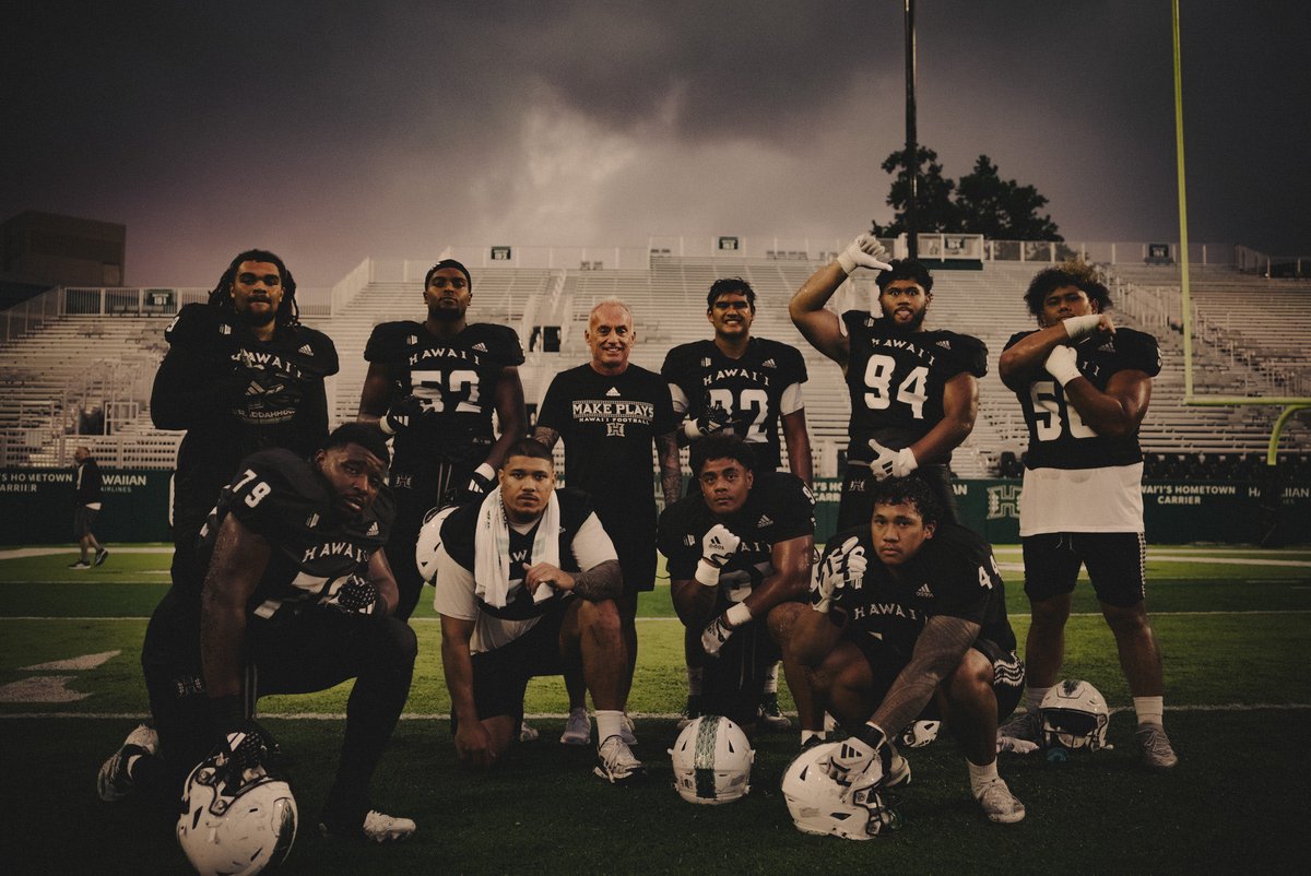 Jeff Reinebold (@jeff_reinebold) on Twitter photo VERY PRIVILEDGED TO WORK AT <a href="/HawaiiFootball/">Hawaii Football</a> , WORK FOR <a href="/CoachTimmyChang/">Timmy Chang</a>, REPRESENT THE STATE OF HAWAI'I AND <a href="/uhmanoa/">University of Hawaii at Manoa</a> PLUS WORK WITH THESE HAMMAHZ! GOOD MEN WHO COME TO WORK AND GO TO WORK! VERY PRIVILEDGED TO WORK AT <a href="/HawaiiFootball/">Hawaii Football</a> , WORK FOR <a href="/CoachTimmyChang/">Timmy Chang</a>, REPRESENT THE STATE OF HAWAI'I AND <a href="/uhmanoa/">University of Hawaii at Manoa</a> PLUS WORK WITH THESE HAMMAHZ! GOOD MEN WHO COME TO WORK AND GO TO WORK!