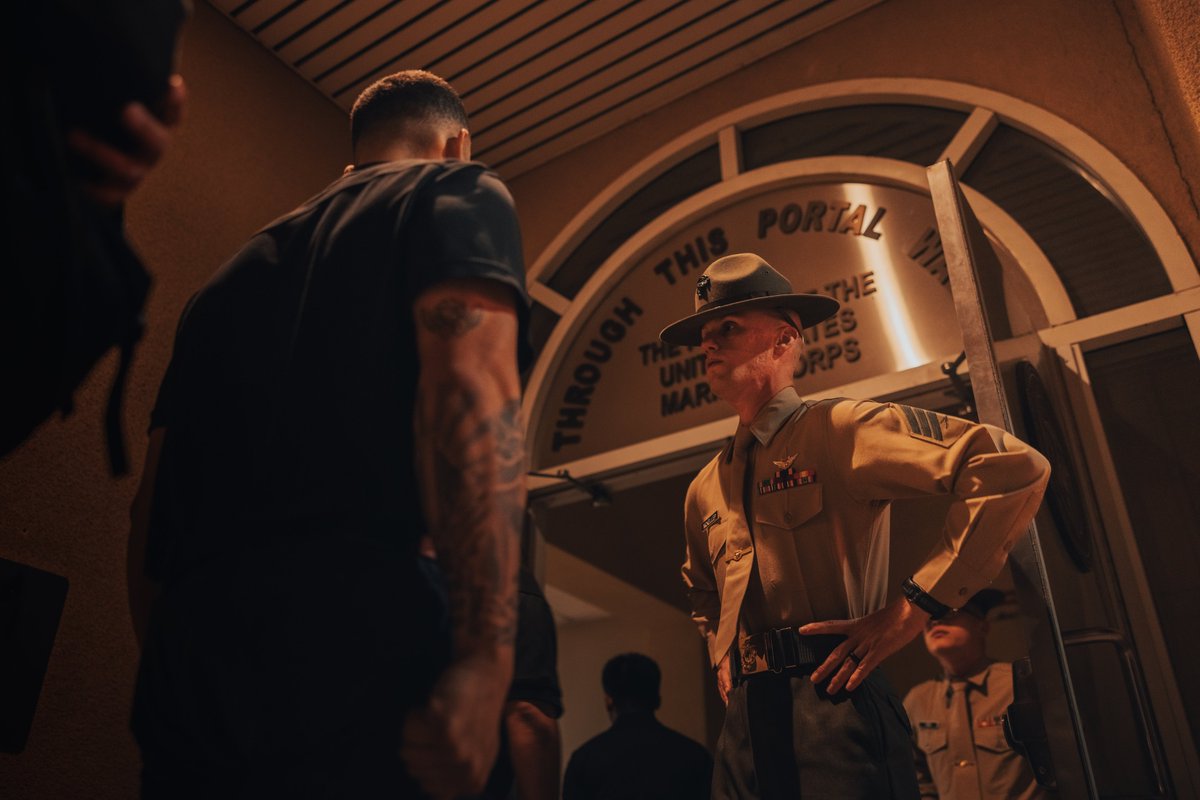 MCRD San Diego tweet media