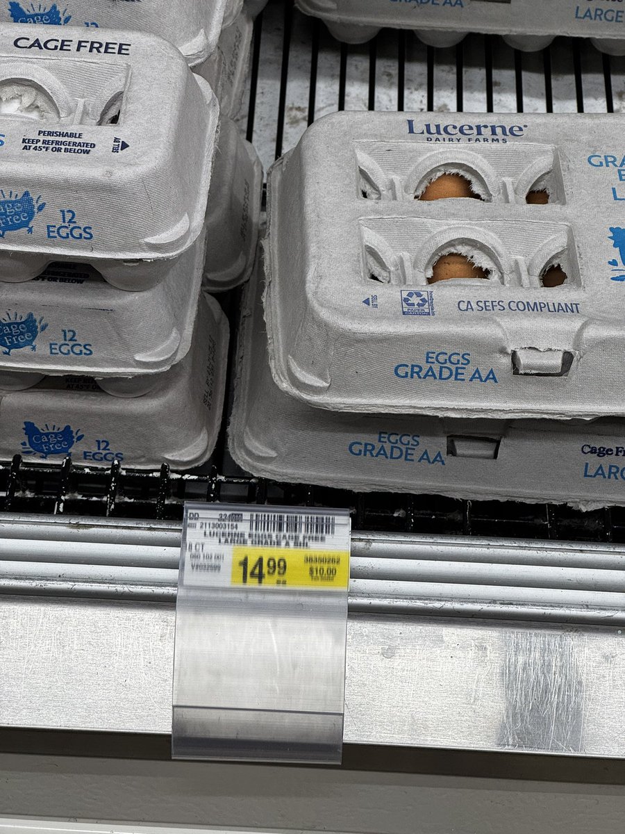 PoxOnBothHouses's tweet image. #ThanksTrump! #eggs #inflation #Trumpflation