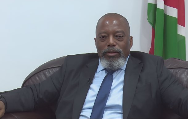PatrickLokala_'s tweet photo. #RDC ! Les leçons du pouvoir politique : Kabila n’est plus taiseux, il a fui comme un simple clandestin le pays qu’il a géré pendant 18 ans et vit actuellement en exil. Ses proches qui se croyaient tout permis sont quasiment traqués par la justice militaire. Qui l'eût cru !  S’exclame le Journaliste Indépendant