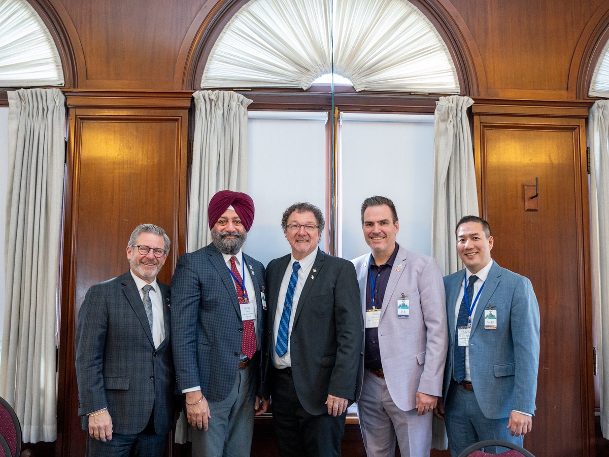 The FVREB wrapped up a successful meeting with <a href="/BruceBanman/">Bruce Banman</a> &amp; <a href="/KorkyNeufeld/">Korky Neufeld MLA</a> on day 1 of <a href="/bcrea/">BC Real Estate Association</a>’s GL Days. #bcreaadvocacy