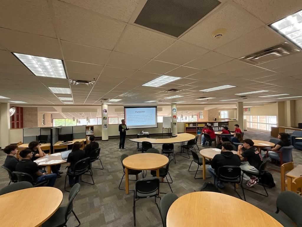 LuisCBocanegra1's tweet photo. π’ Student Voices in Action! π€β¨ Representatives from the Class of 2028 specialty schools shared ideas and input to help shape upcoming events. π«π‘Your voice matters as we shape our school cultureπ
@lajoyaisd
@JCECHSRedWolves
#RedWolvesRising #Classof2028 #StudentLeadership https://t.co/W9bOA23o6s