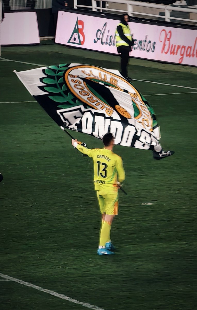 LHDABURGOS's tweet photo. Para las peores batallas,
los mejores guerreros.

Aquí no afloja nadie!
Adelante BCF!

LH⬛⬜DA https://t.co/qBvjrwJb3Z