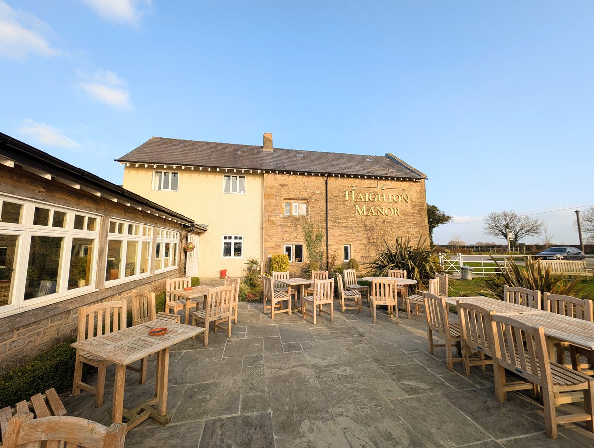 Working at a desk may appear very repetitive - our research centre organises writing day events in country pubs! The sound and smell of the open fireplace was very relaxing, yet stimulating to review and write scientific manuscripts! #reprorocks <a href="/UCLanTHRIVE/">UCLan THRIVE Research Centre</a> @UCLanResearch