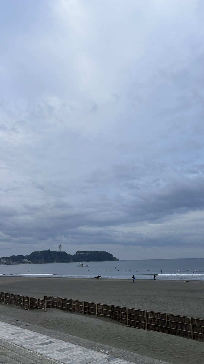 Bali帰国後お休みしていた、あさんぽ再開🌞
今日は曇っているからか？眠かったし、身体もだるかったけど、朝ちゃんと起きて少しでも身体を動かすことでスッキリするし、なにより1日を有意義なものにするためにとっても大切だなと🌼✨