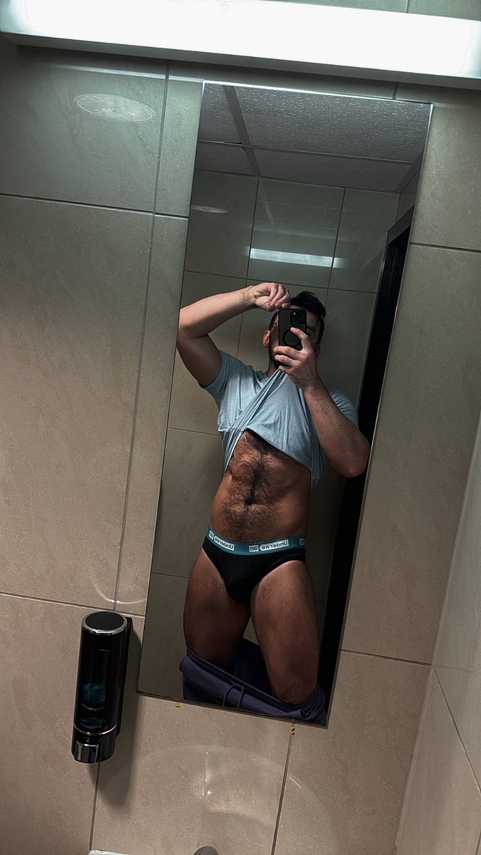 #of #nsfw #fetish #fan #gymbody #body