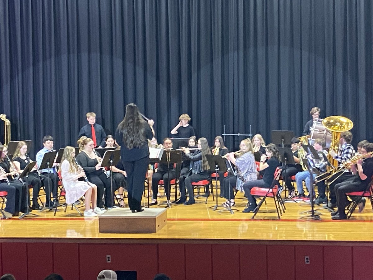 Great job by the Delphos Jefferson Band tonight under the direction of Ashley Shroyer. The spring concert was well attended and the improvement was dramatic. Well done! #JeffCatPride ⁦<a href="/bubman45/">Bub Lindeman</a>⁩ ⁦<a href="/LindemanLyv/">Lyv Lindeman</a>⁩