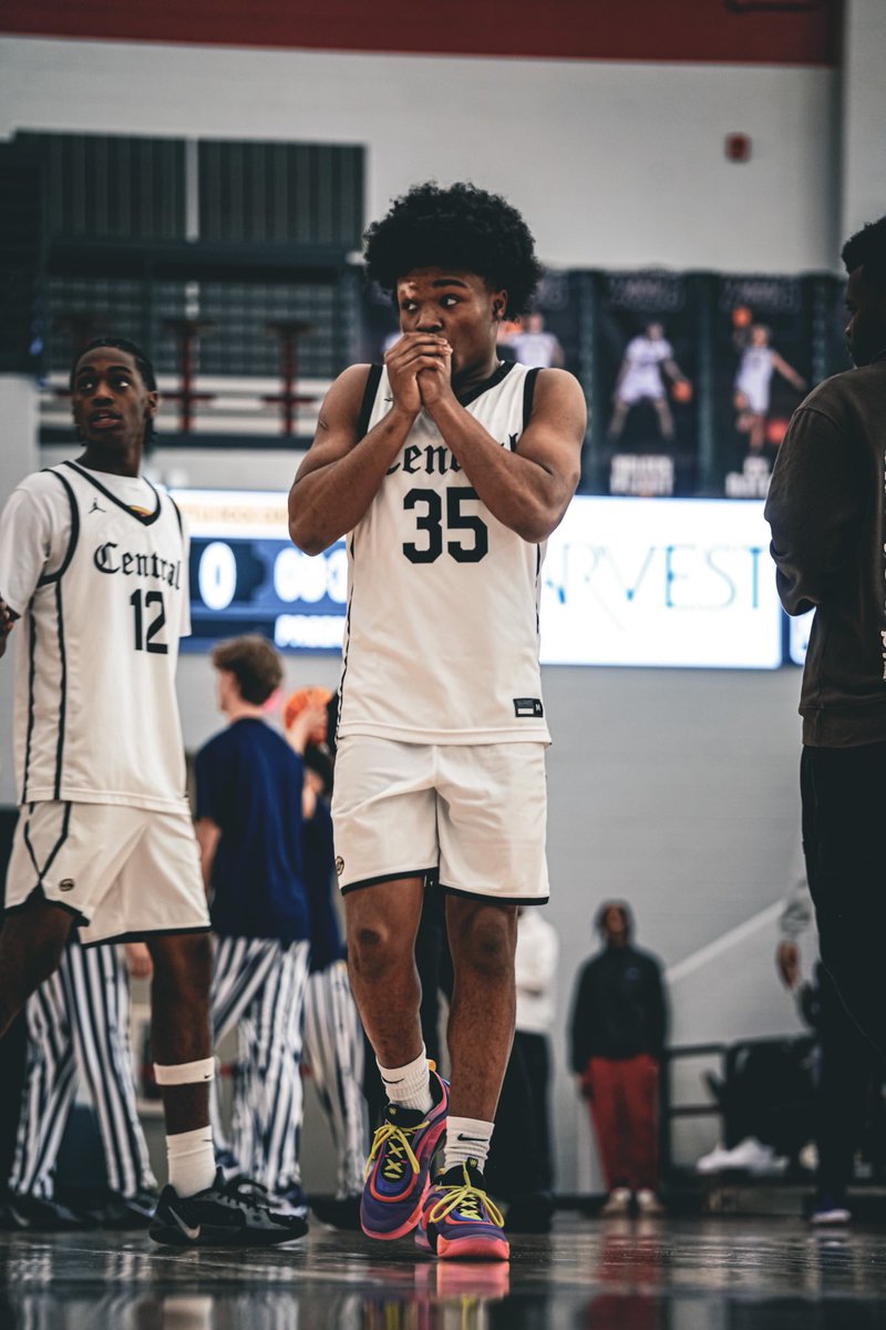 Looking for any open opportunity for this upcoming spring/summer