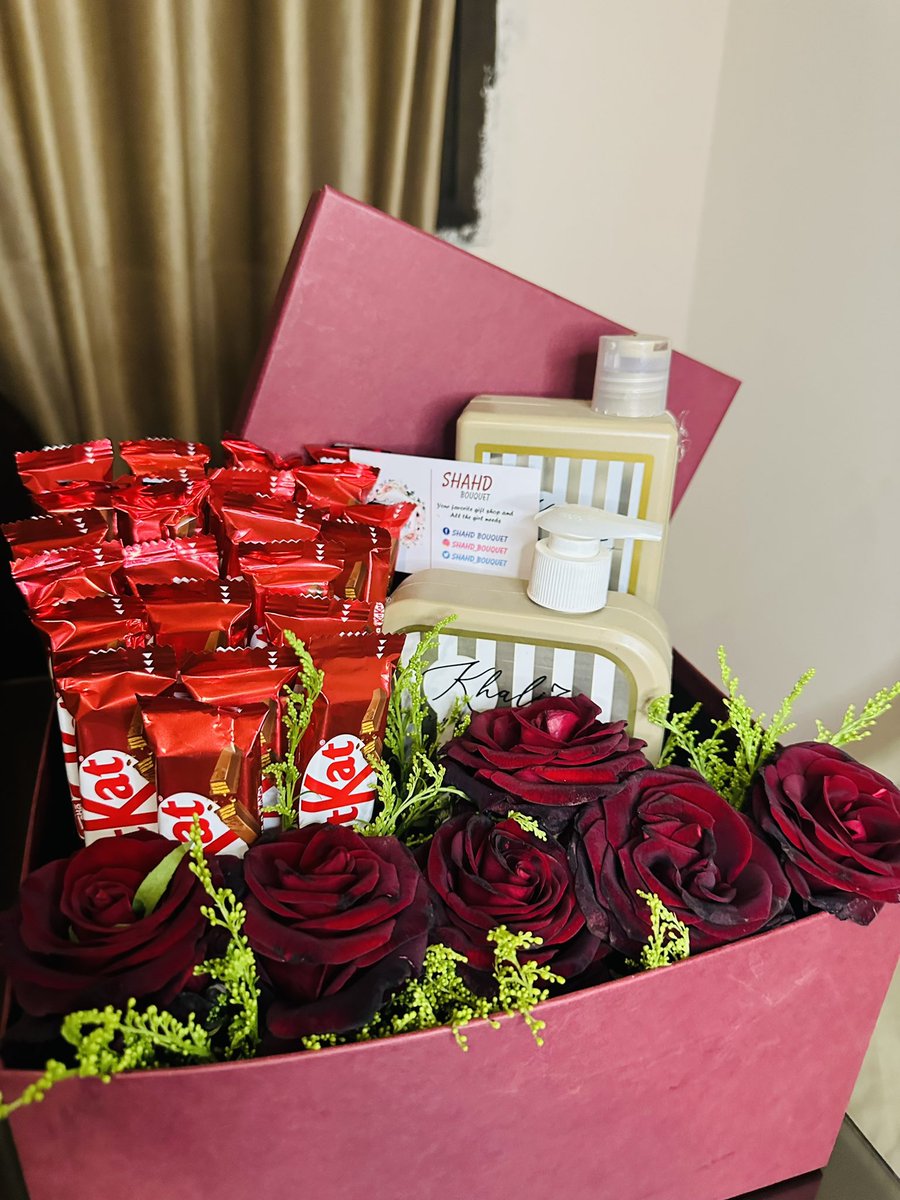 ShahdBouquet's tweet photo. The perfect gift for every special moment ❤️

Dm for orders 🎁 https://t.co/4o80xekiWs