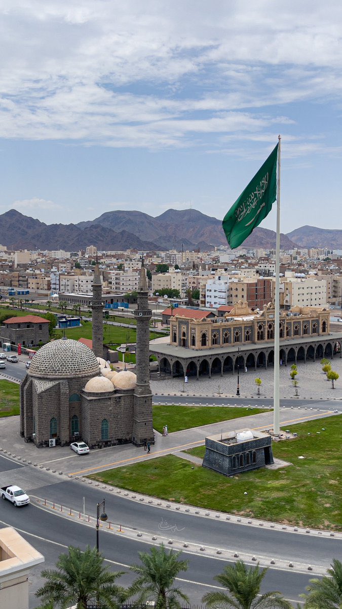 اللهمّ لك الحمد كلّه ولك الشكر كلّه 

#رمضان  1446هـ
#يوم_العلم_السعودي