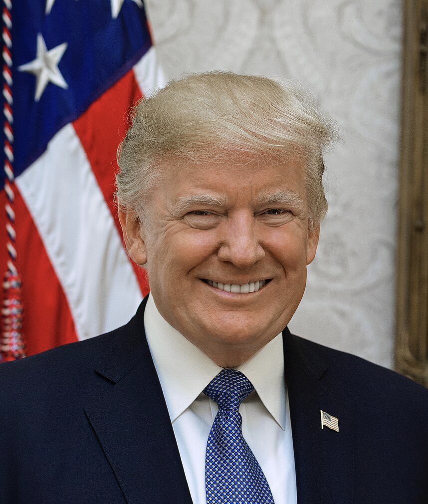 🐋"Trump Acquista una Tesla: Un Segno di Sostegno per Elon Musk e l'Innovazione Elettrica"