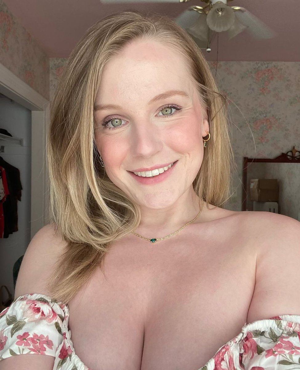 beth_jay021's tweet image. It's Betty 😘🥰💕