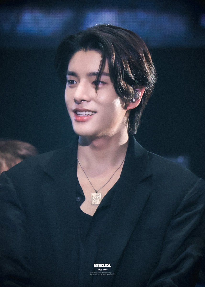 250309

#엔하이픈 #ENHYPEN #ENHYPEN_JAKE
#제이크 #JAKE #ジェイク #심재윤