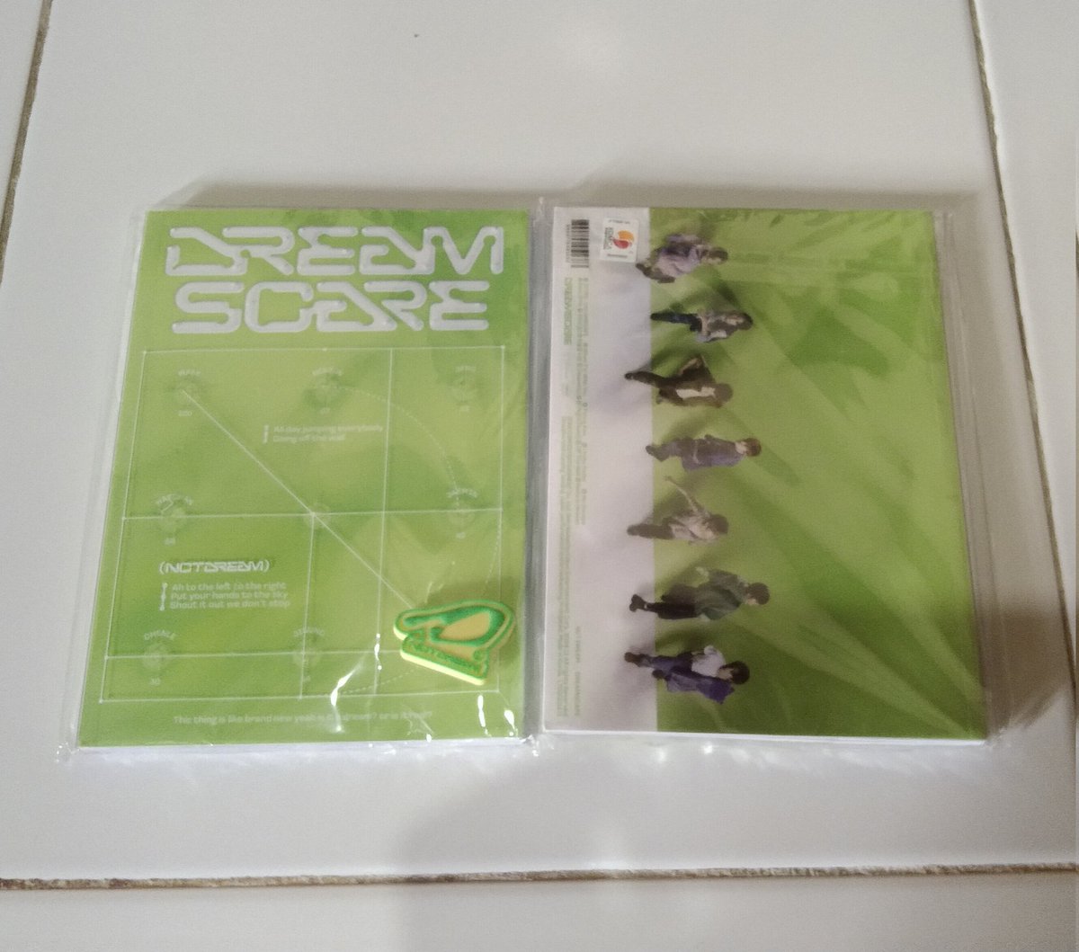 wts // want to sell

✨ album construct sealed ✨

💸 110k

💫 available only 19 pcs
✅ ready ina, siap kirim
✅ inc all
🏡 Jatim
✅ langsung co link dibawah 👇 
id.shp.ee/BpYnGKg

t. wts wtb lfb nct dream jeno jaemin haechan mark renjun chenle jisung album dreamscape