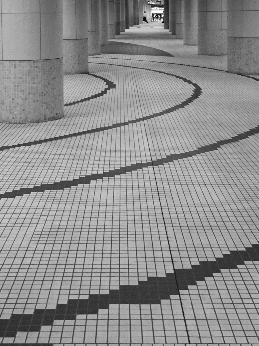 k00i1's tweet photo. #photo #photography #Sony #Xperia #blackandwhite #monochrome  #streetphotography #snapshot #だから私はXperia https://t.co/qVISTkL79a