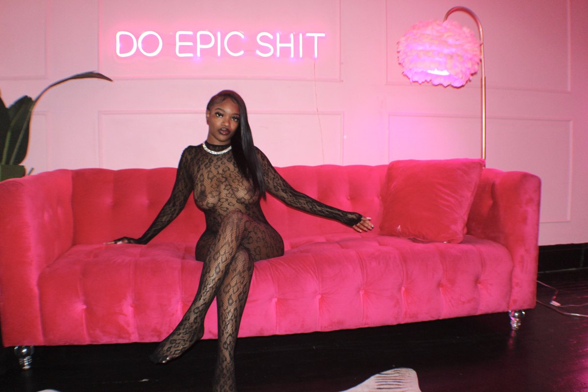 bombxnisa's tweet image. did i eat for my #Birthday