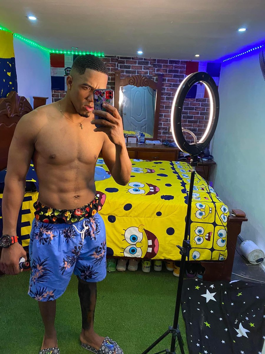 200 like y subo y video paginándome 🥹 #helevier #rt