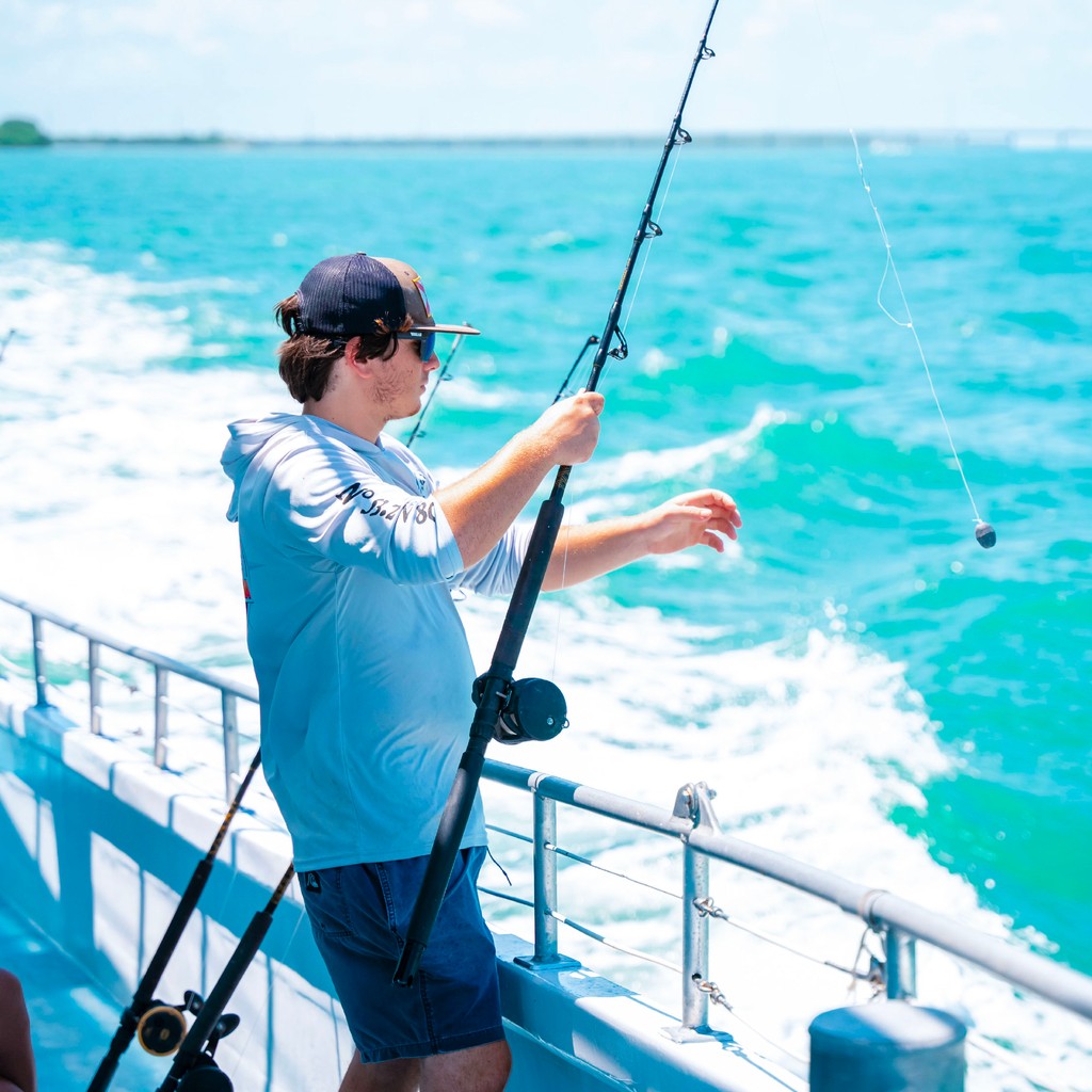 CaptMichaelFish's tweet photo. Take your angling skills to the next level! 🏆🎣 Our Afternoon Trip is ready for you—book now with The Captain Michael Party Boat Fishing Charter and step up your fishing game 🌞🔝 

#boat #charter #partyboat #travel #florida #fishing #sea #fish #floridakeys #islamorada https://t.co/MJVDeXIRJQ