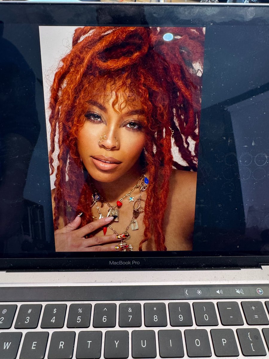 Kiera Please tweet media