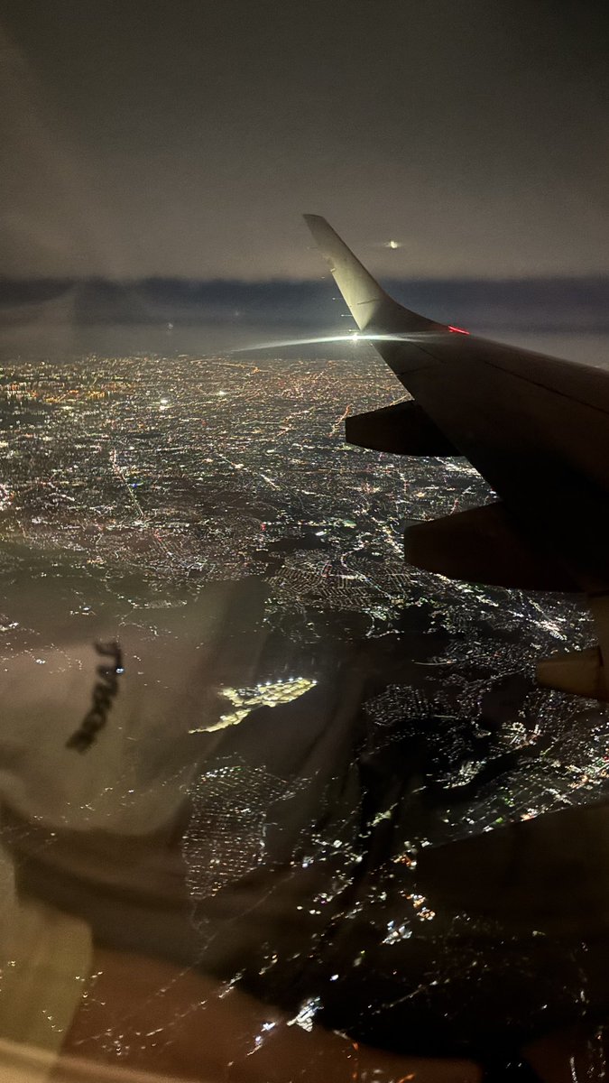 伊丹空港に到着し、メンバーは各々帰宅しました。
種子島で関わって下さった全ての皆さまに感謝申し上げます。ありがとうございました！
#種コン #ロケット #同志社 #春から同志社