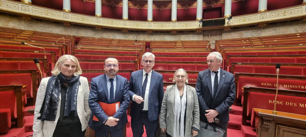 Nicole Dubré-Chirat tweet media