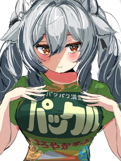 なんでシャツの柄これにしたの!?