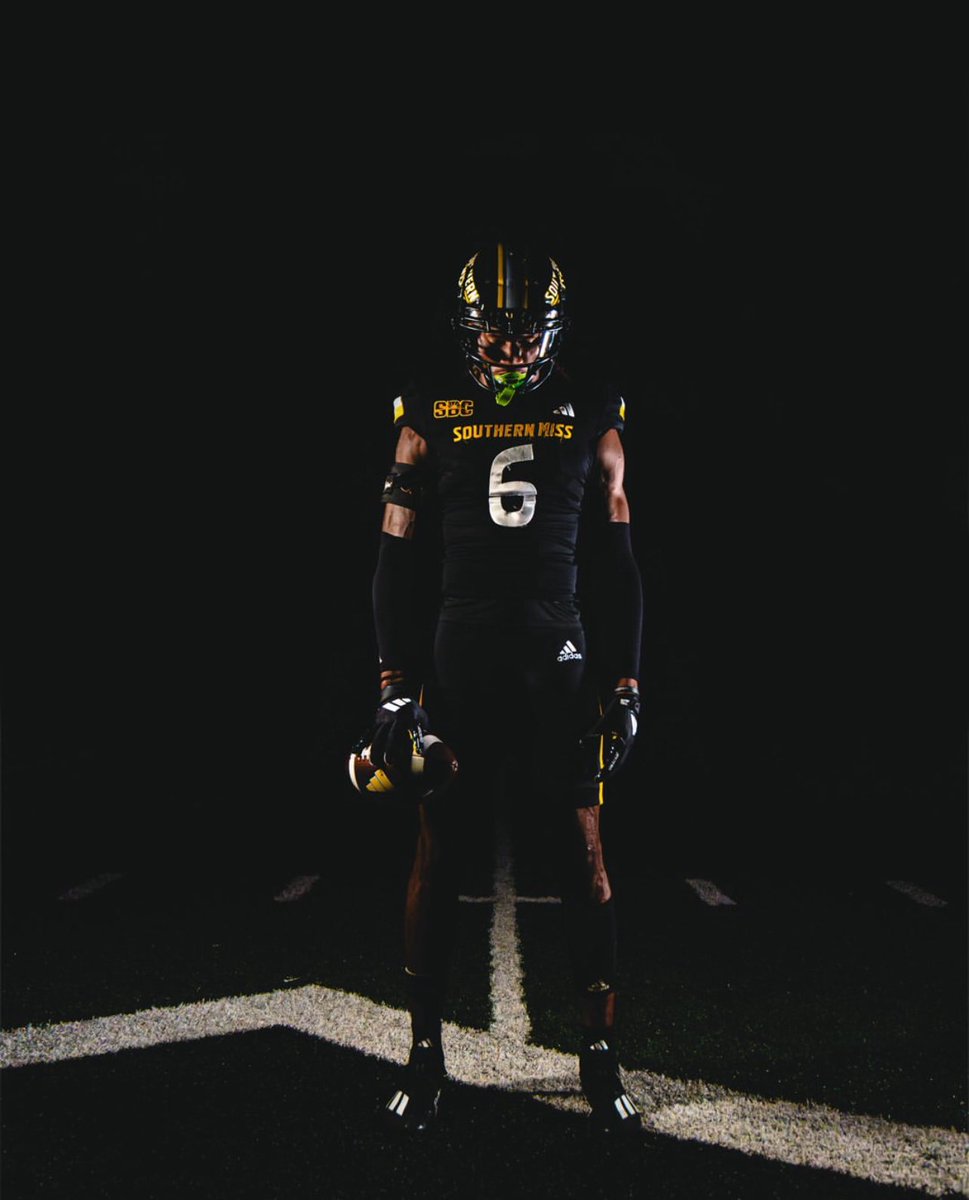 Blessed to receive an offer for <a href="/SouthernMissFB/">Southern Miss Football</a>💛🖤
<a href="/CoachHuff/">Charles C. Huff</a> <a href="/aarondobson17/">Aaron Dobson 3</a> 
<a href="/CoachT_SCC/">Tyler Robinson</a> <a href="/CoachSanders0/">Garrett Sanders</a> 
<a href="/HallTechSports1/">Hall-Tech Sports</a> <a href="/PrepRedzoneAL/">Prep Redzone Alabama</a> <a href="/StClair_FBall/">St. Clair County Football</a> <a href="/_SouthernXpress/">Southern Xpress 7v7 Foundation</a>