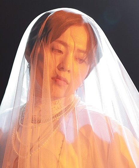 fairyidolbot's tweet photo. 👰 #XIUMIN #시우민 https://t.co/YqEUvHryOt