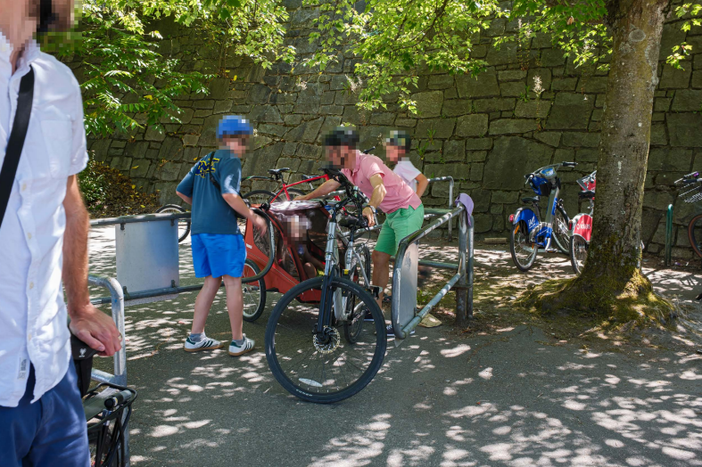 AlissaMThibault's tweet image. The Vancouver Park Board is planning to get rid of 3 speed gates from the bike lane around Stanley Park citing "accessibility and safety issues". The estimated cost? $828,000.
We'll have details from the meeting tonight at 11pm on @GlobalBC
parkboardmeetings.vancouver.ca/2025/20250310/…