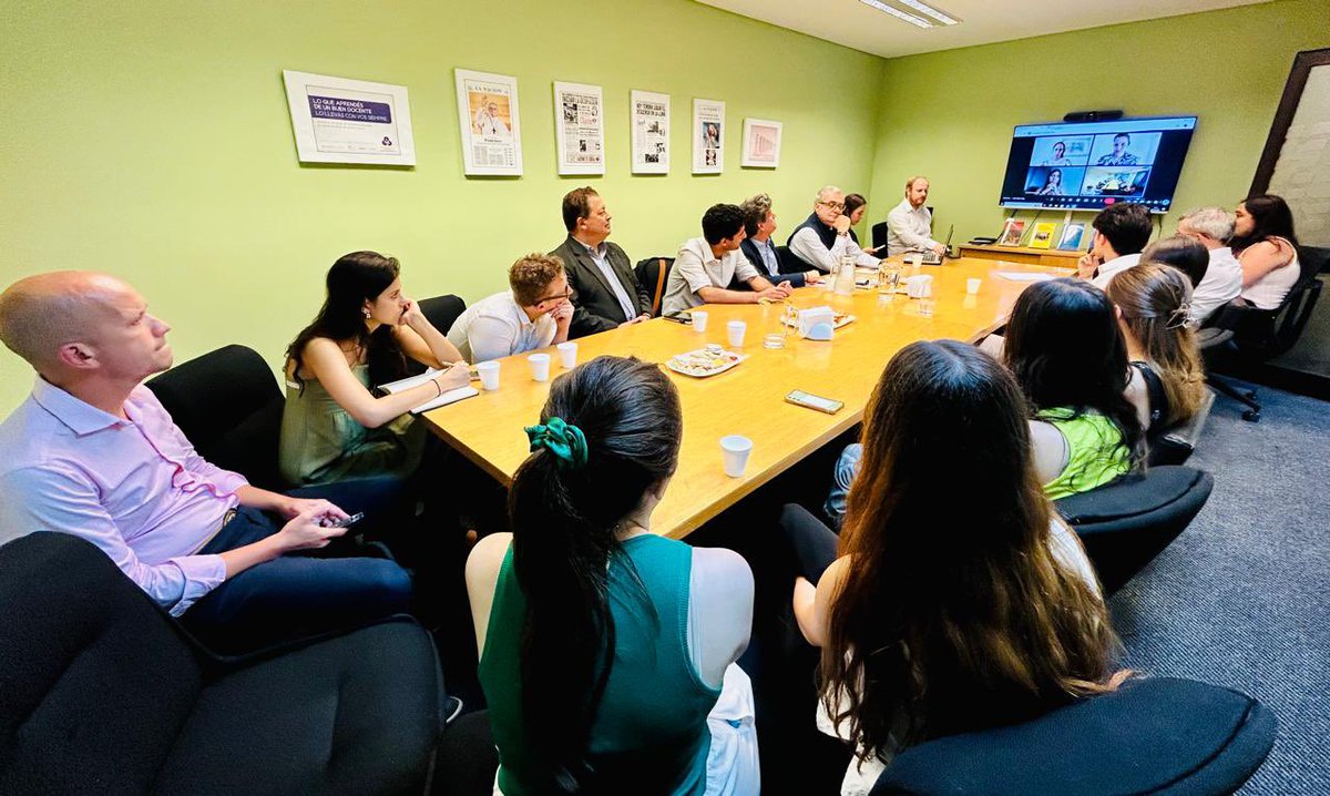 #Reunion 🤝 | El jueves pasado se celebró la reunión de planificación 2025 . En la misma se plantearon los objetivos y expectativas para el año entrante.
<a href="/arielsgl/">Ariel González Levaggi</a> , <a href="/DrJorgeMalena/">Dr Jorge E. Malena 马豪恩 博士</a> , <a href="/tomasmugica/">Tomás Múgica</a> , <a href="/JlChediek/">Jorge Chediek</a> , Agustín Espeche Gil,Pilar Martínez,Diego Ferreira y Mathias Valdez D.