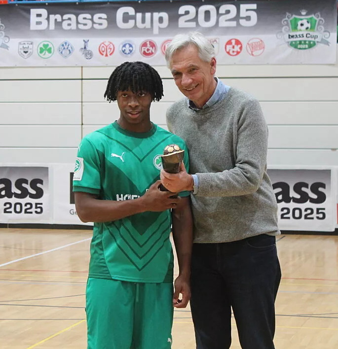 USBallersAbroad's tweet photo. Dougan was named best player of the U17 Brass Cup indoor tournament back in January

Award was voted by the coaches across all the teams https://t.co/bnoaWjRnXq