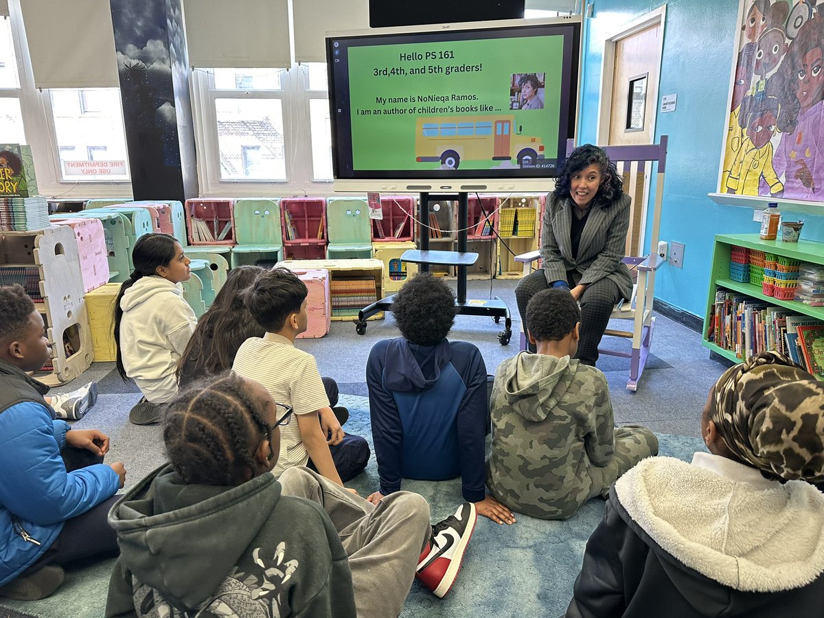 PS161BX's tweet image. We had the pleasure of meeting Author NoNieqa Ramos and learning about her book, “Beauty Woke.” Thank you, @startlighthouse!

#ibelieveinD7 #ibelieveinps161bx #Read2Succeed #ReadyfortheWorld