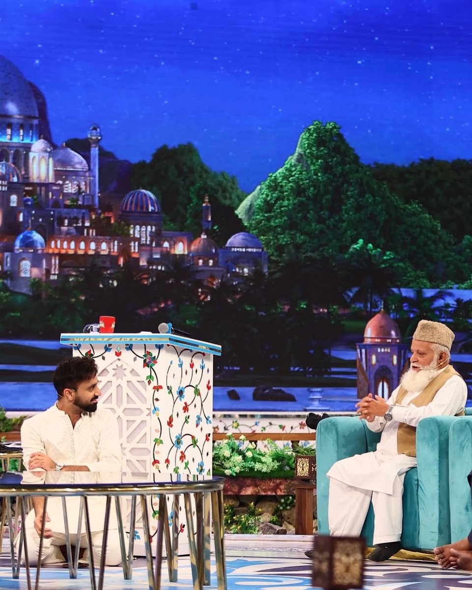 ShaneRamazanARY's tweet photo. Blessed moments from today’s #ShaneSehr! ✨
Let’s embrace the blessings of Ramadan together. 🌙
Keep watching #ShaneRamzan, LIVE daily on #ARYDigital!
@WaseemBadami
#ShaneRamzan #MonthofGood #ShaneSehr #MubarakMaheena #WaseemBadami #10thRamazan https://t.co/BVczk5zaWL