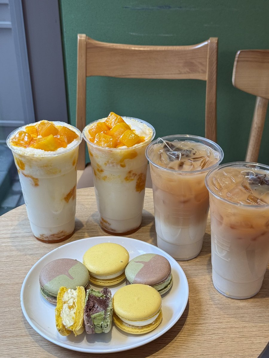 banapresso1's tweet photo. 1,2,3 - say cheese!🧀
치즈 신메뉴 출시 기념
트친들을 위한 특급 이벤트 낉여왔습니다🐰
RT = ⭐️이제훈 친필 싸인 텀블러⭐️ 드려요
답글로 신메뉴 인증하면 당첨확률 업!📸
싸인 텀블러 수량 넉넉히 준비했습니다 (비장) https://t.co/9mKSpax2Ol