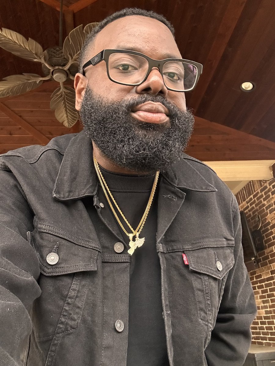 HollywoodChris™ tweet media