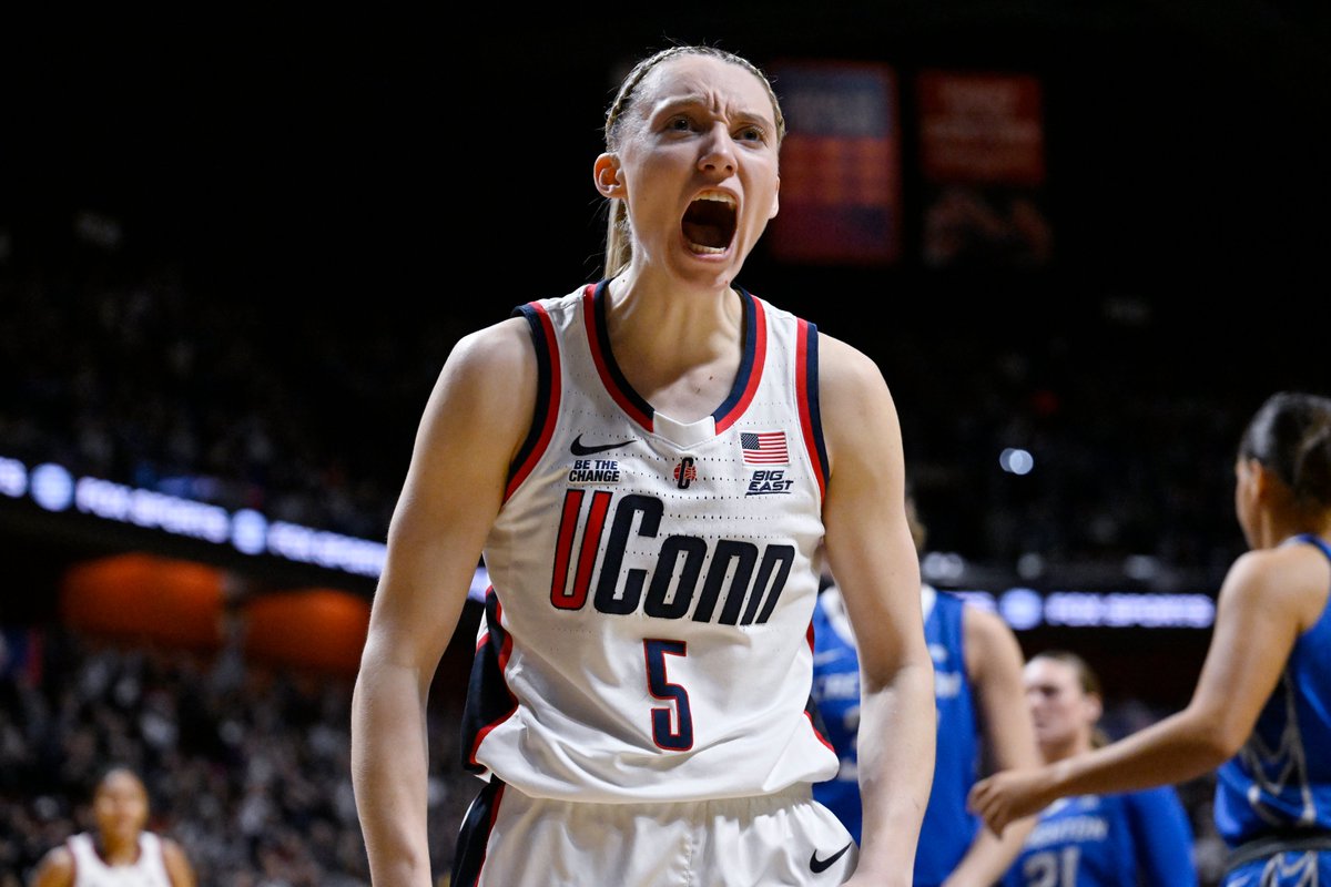 SportsZoneKCAU9's tweet image. UCONN CAPTURES BIG EAST TITLE!  

The UConn #Huskies secure its 23rd Big East Conference title with a 70-50 win over the Creighton #Bluejays, who appeared in its first conference championship game since 2016. 

 Image Courtesy: AP  

READ HERE 🏀⬇️
siouxlandproud.com/sports/paige-b…