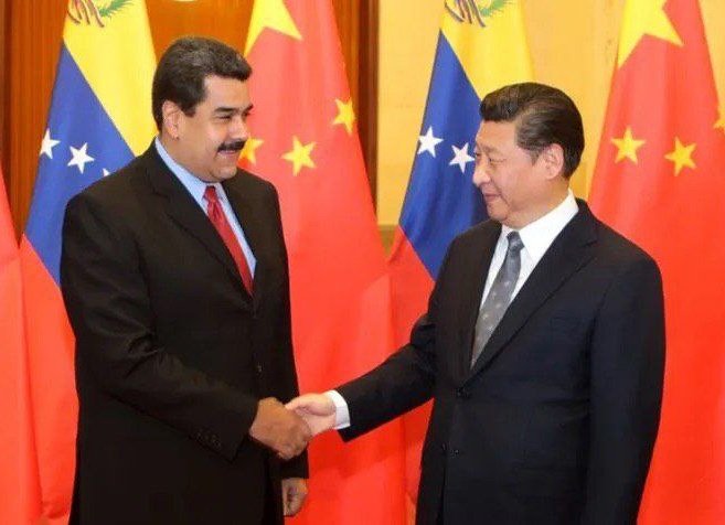 🚨 ÚLTIMA HORA: CHINA muestra interes en ASUMIR las OPERACIONES de CHEVRON en VENEZUELA 🙌.

BYE BYE EEUU...
